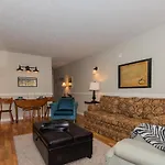 Gatlinburg Chateau Condo 106
