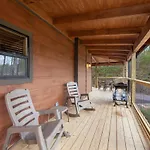 Creekside Manor Too Cabin