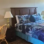 Gatlinburg Chateau Condo 3B