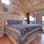 Always, 1 Bedroom, Hot Tub, Jetted Tub, Fireplace, Wifi, Sleeps 2