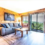 Mountain Villa Magnificent Views - 2 Pools, Fireplace & Hot Tub