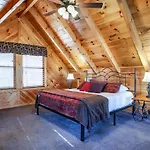 Whisk A Way With Hot Tub, Pool Table And Jacuzzi