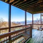 Little Cub Retreat Mtn View, Hot Tub, Indoor Pool