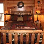 Mountain Joy -Private Treehouse Style Cabin That Sleeps 4-Free Tickets
