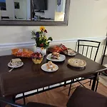 Lowest Prices Of The Year Downtown Gatlinburg Suite, Close To Everything, Free High Speed Wifi, Private Balcony, Pool, Hot Tub, Sleeps 8