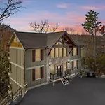 Smokey Treats Cabin