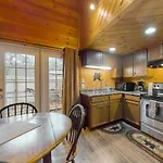 Misty Mountain Cabin