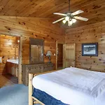 Firefly Falls Mtn View Hot Tub Game Room
