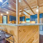 Gatlinburg Vacation Rental With Private Hot Tub!