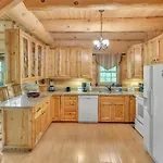 Ridge Views - Private Mountain Top Cabin Cabin