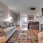 Gatlinburg Condo With Mountain Views And Pool Access