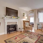 Gatlinburg Condo With Mountain Views And Pool Access