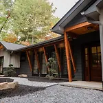 Bigfoots Retreat Chalet