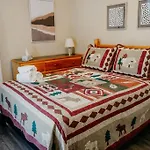 Charming Suite In Downtown Gatlinburg