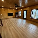 4 Bears Cabin