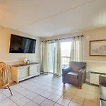Gatlinburg Vacation Rental - Walk Downtown!