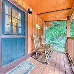 Lazy Creek Retreat Home