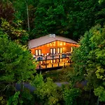 Woodhaven - Private - 3 Suites - Gorgeous Views - 3 Pools - Gamerm - Hottub - Lots Of Bears