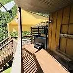 Distiller\'S Den Cabin Cabin