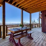 Moonshiners Hideout Hot Tub Game Room Pool