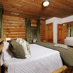 Grove Creek Cabin