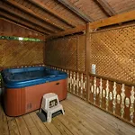 Grove Creek Cabin