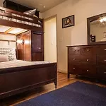 Cabin C In The Gatlinburg Art & Craft Community