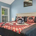 Beary Cozy Retreat