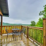 Gatlinburg Cabin In The Clouds With Hot Tub And Views!