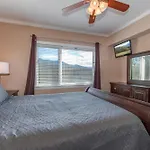 Venus Lodges 146 By Stony Brook Cabins