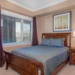 Venus Lodges 142 By Stony Brook Cabins