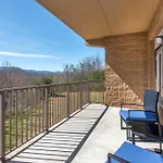 Venus Lodges 141 By Stony Brook Cabins