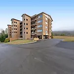 Venus Lodges 122 By Stony Brook Cabins