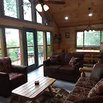 Black Bear Lookout By Stony Brook Cabins
