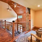Mossy Brook Lodge By Stony Brook Cabins