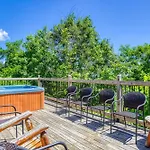 City View Chalet, Hot Tub, 1089 Of Free Attraction Tickets For Each Paid Day, Dollywood And More!