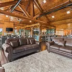 Breathtaking Views Cabin