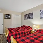 Obear Mountain Is A Newly Updated Condo In Chalet Village Of Gatlinburg!