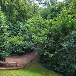 Cabin, Hot Tub, Arcade Games! Sleeps 8!
