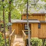 The Moosewood In Treehouse Grove At Norton Creek