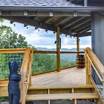 Gorgeous Gatlinburg Cabin Large Deck And Hot Tub!