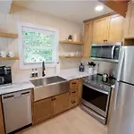 A-Frame Home - Cozy And Modern - Smoky Cottage