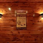 Cherokee Charm Holiday Home