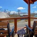 Copper Creek Lodge