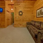 Serenity Lodge