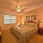 Gatehouse Condos - 106 Holiday Home