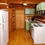 Henwoods Hideaway