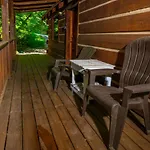 Henwoods Hideaway