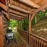 Henwoods Hideaway