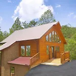 Secret Garden Holiday Home